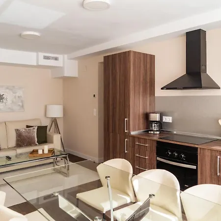 Horticultor Mid-term Apartment Valencia